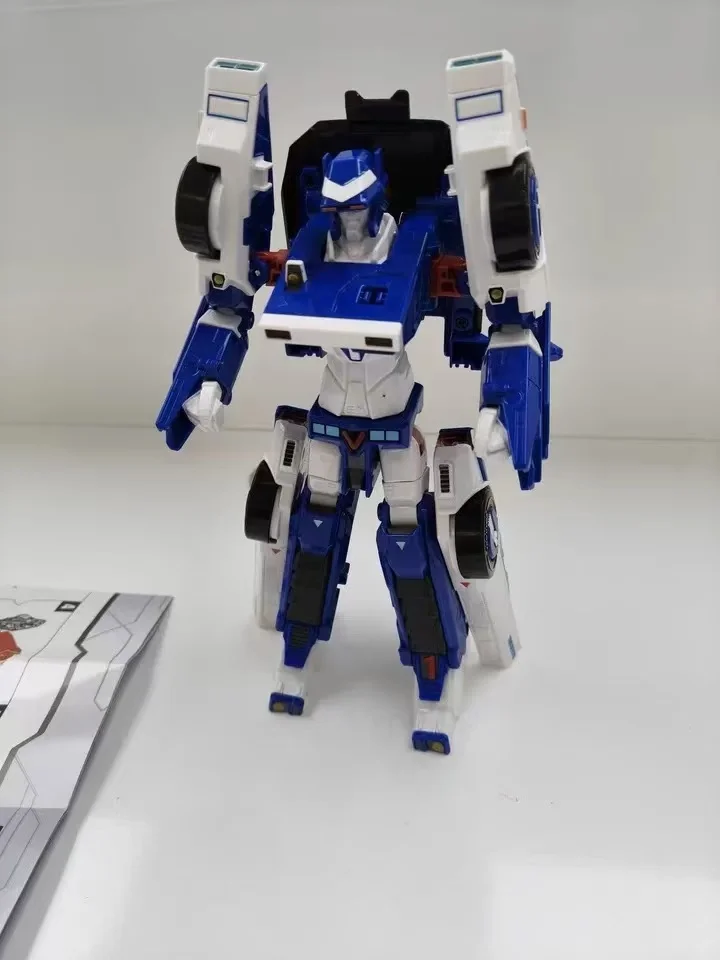 Nuovo Tobot Deformazione Auto Action Figure WILDCHIEF TACHYON JETTHUNDER Trasformare Combinato Mecha Robot Brothers Tobot L Veicolo Giocattolo