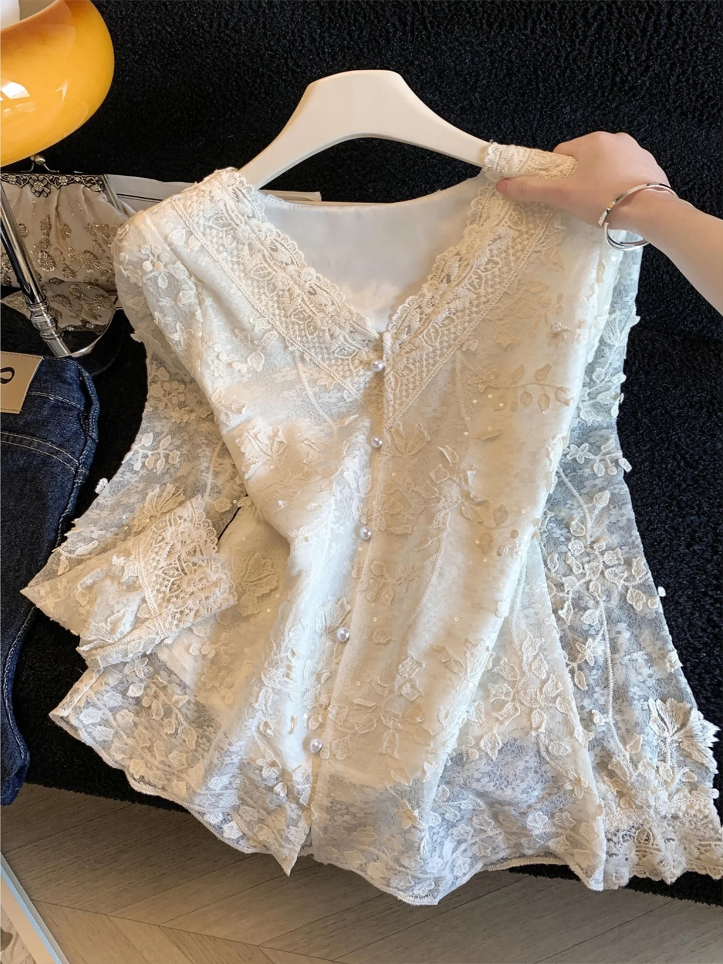 

Loose Lace Pearl Button V-neck Shirt Guangzhou Thirteenth Factory Women's Fashionable Spring Top Korean Style Long Sleeve