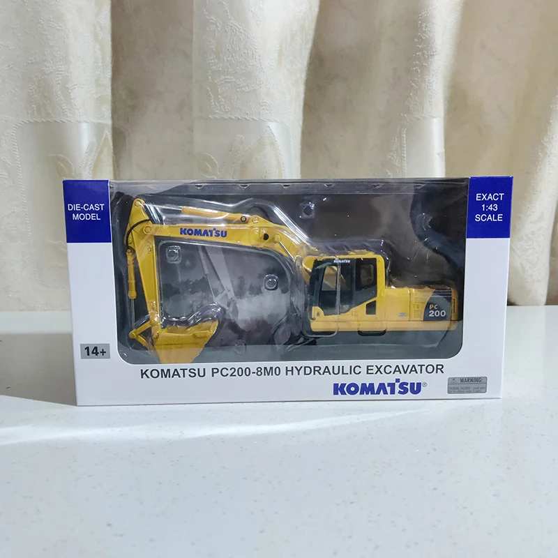 1:43 Scale 2021 KOMATSU PC200-8M0 Excavator Alloy Engineering Truck Model Diecast Toy Collectible Ornament Souvenir