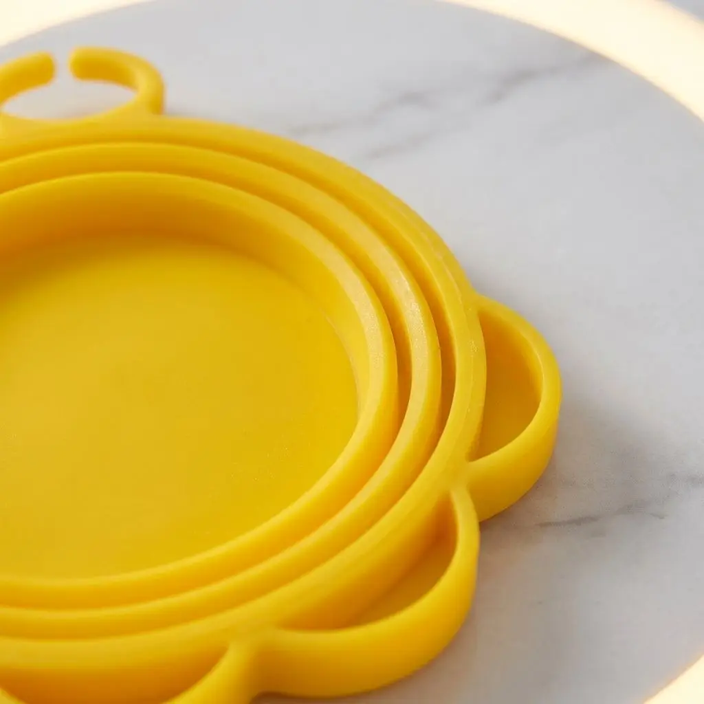 Cat Can Silicone Lid Reusable Pet Food Can Sealing Cover Universal Fresh Keeping Cap For Cat Dog Daily Feeding Storage Dustproof view 4