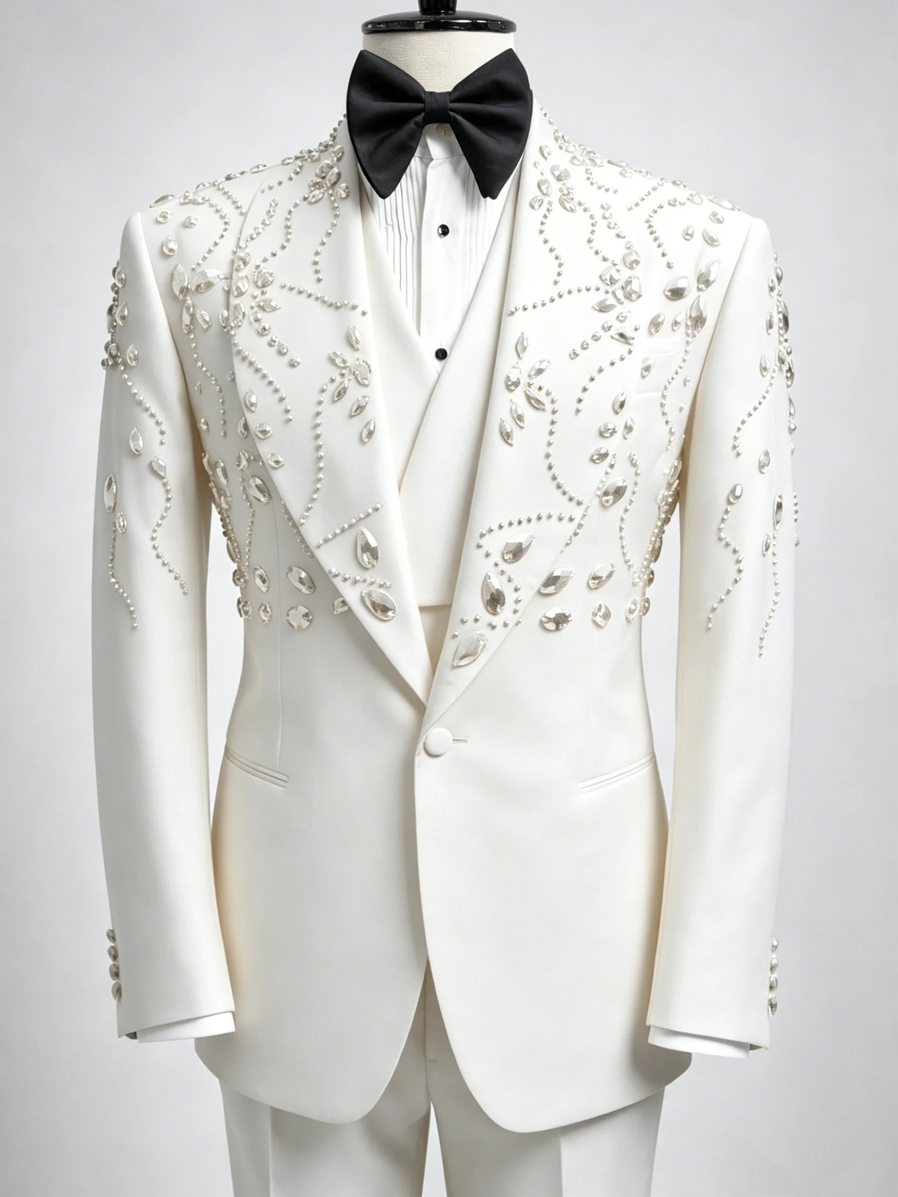 British Crystal Wedding Suits For Groom Shawl Lapel Single Breasted Tuxedos 2 Pcs Jacket Pants Evening Party Customized