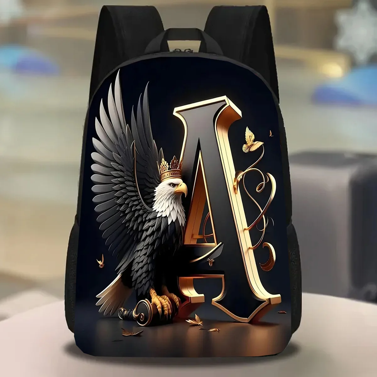 

Eagle Backpack,a large-capacity 17-inch casual backpack with a notebook bag and a water bottle holder,is lightweight and durable