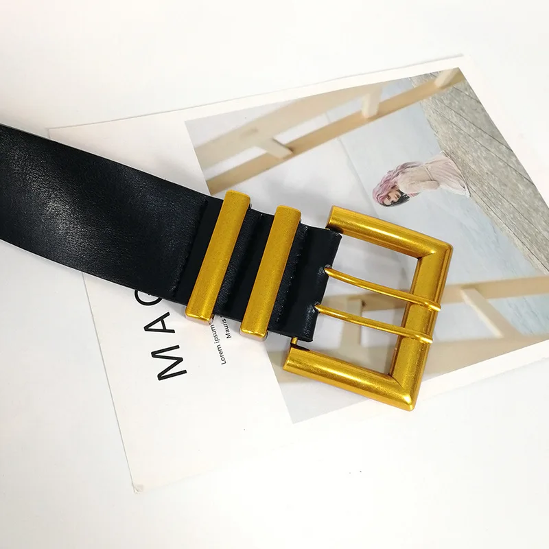 Женский пояс в стиле ретро с широким поясом в широких, стильных и универсальных пальто с блейзером на талии.