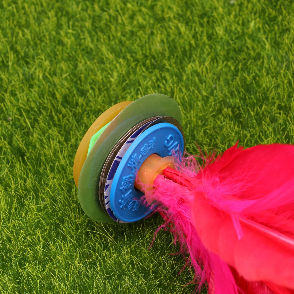 

2 Pcs Chicken Shuttlecock Kick Shuttlecocks Toy Removable Chinese Kicking
