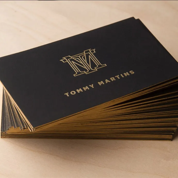

Customized black card, cotton paper, gold foil, high-end business card production, embossed business card