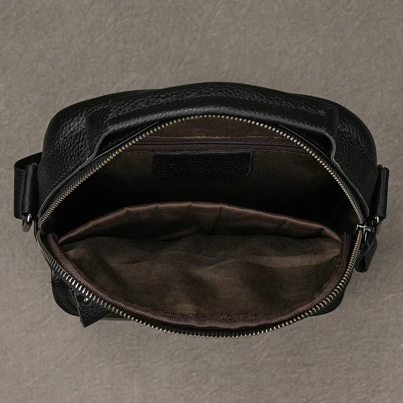 Bolso de hombro de cuero negro para hombre