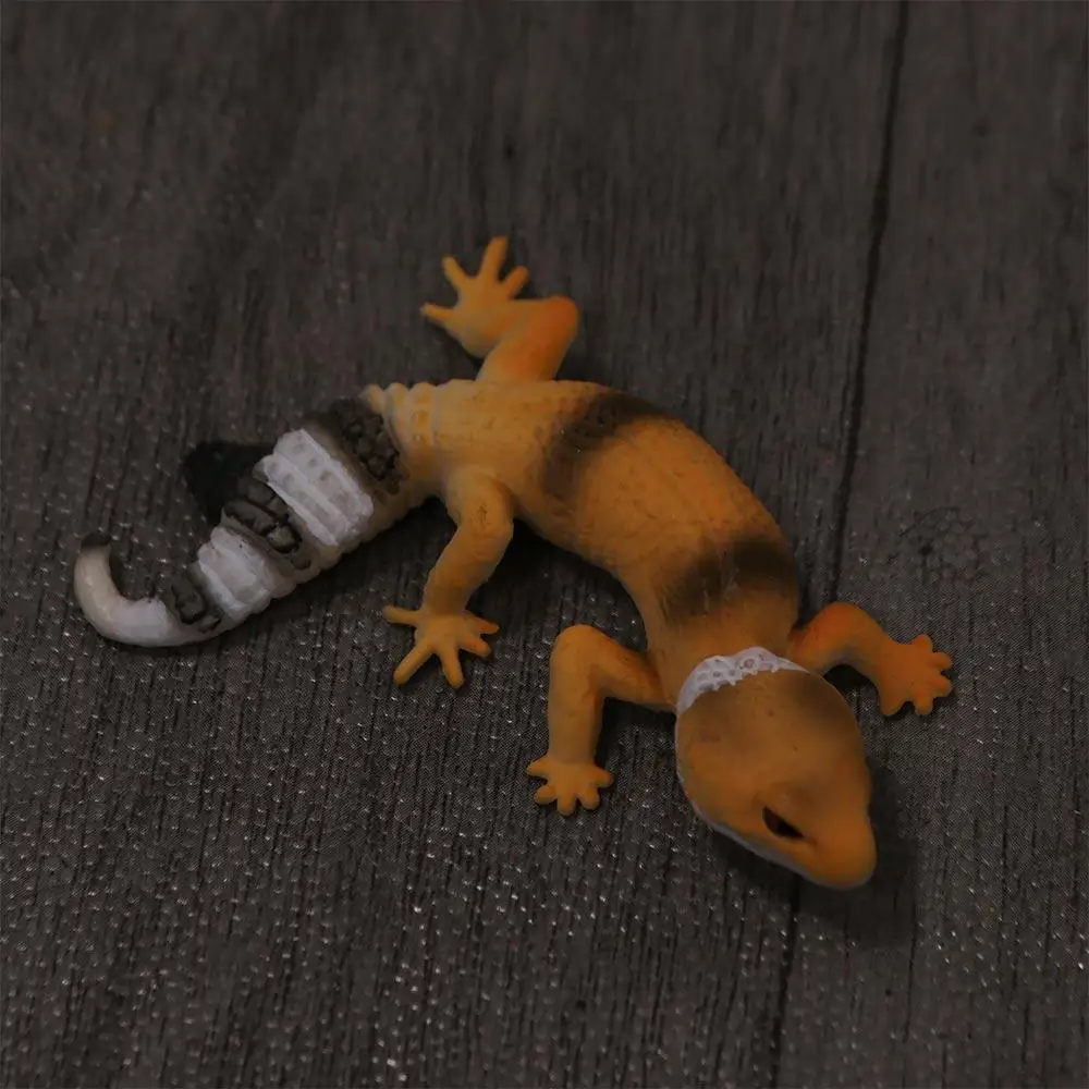 Gecko Prank Props Simulation Lizard Figures Animal Figurines Family Games Lizards Action Model Cognition Gecko Figurine Gifts