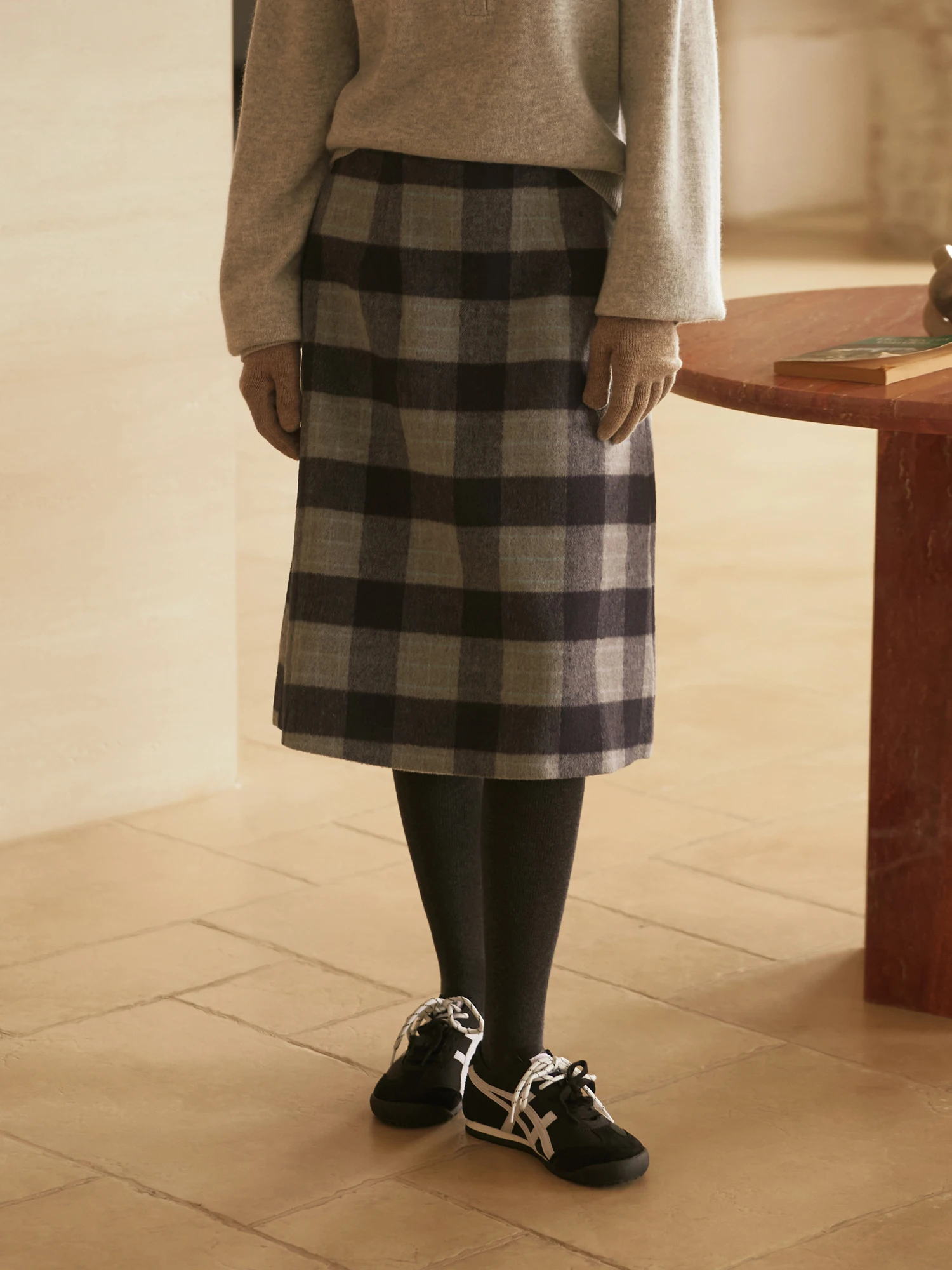 

VIMIE2025 Winter New Vintage Plaid Loose Casual Midi A-Line Skirt Polyester Wool Blend mid Waist Zipper Design Daily Wear