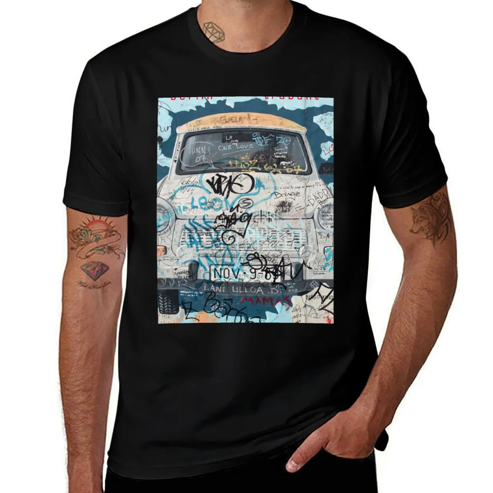 

Berlin Trabant Car On The Berlin Wall T-Shirt t shirt man casual cotton t shirt man man graphic t shirt T-Shirt