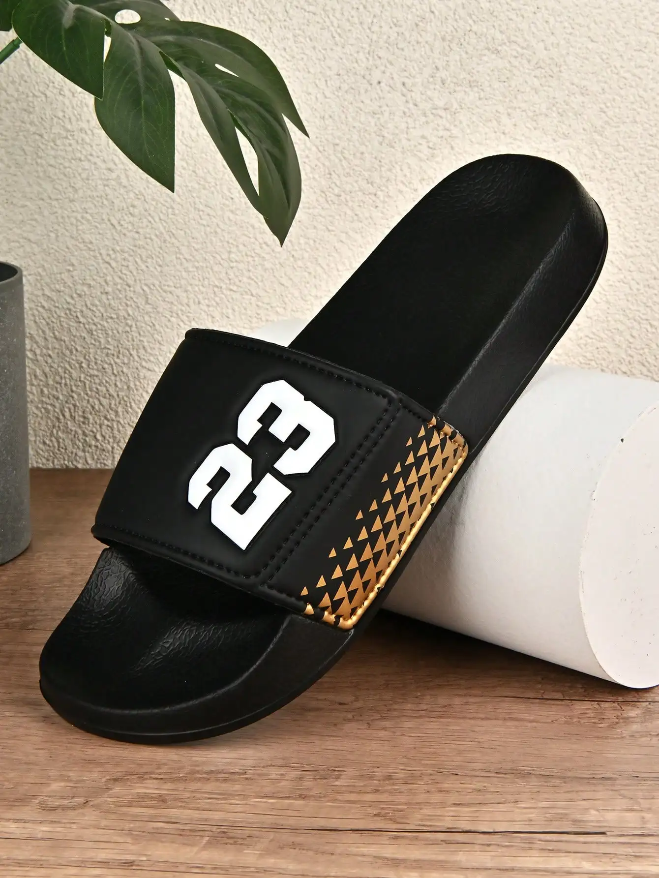 

Men's Summer SlippersComfortable Casual Lightweight Non - SlipHouse Slippers EVA Soles Asymmetric Pattern For Outdoor Daily Wear