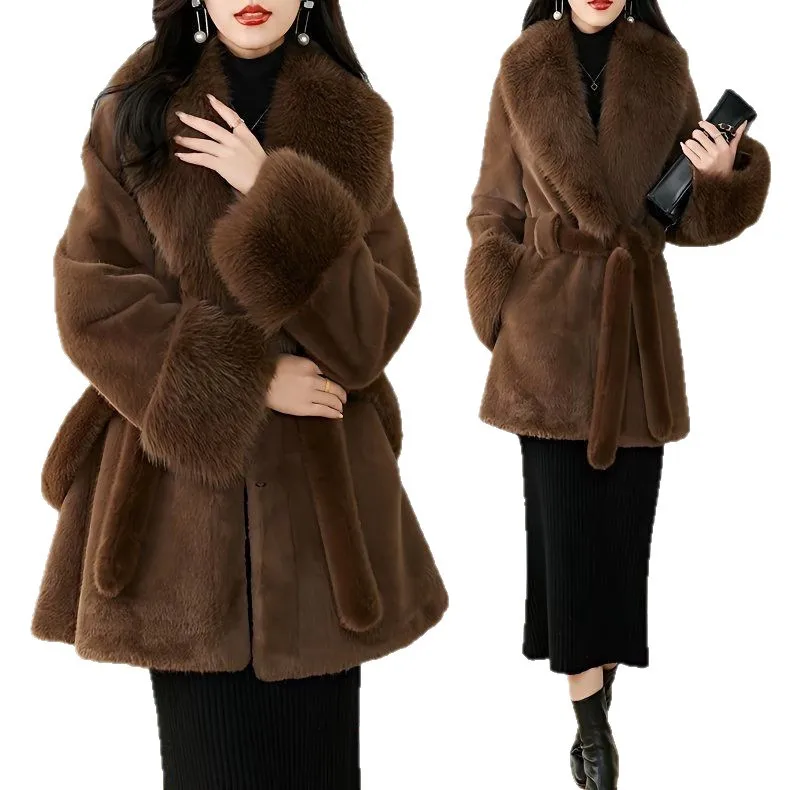 Winter 2025 New Imitation Fox Fur Collar Fur Coat Thickened Fashion Mid-length Small Fur Coat