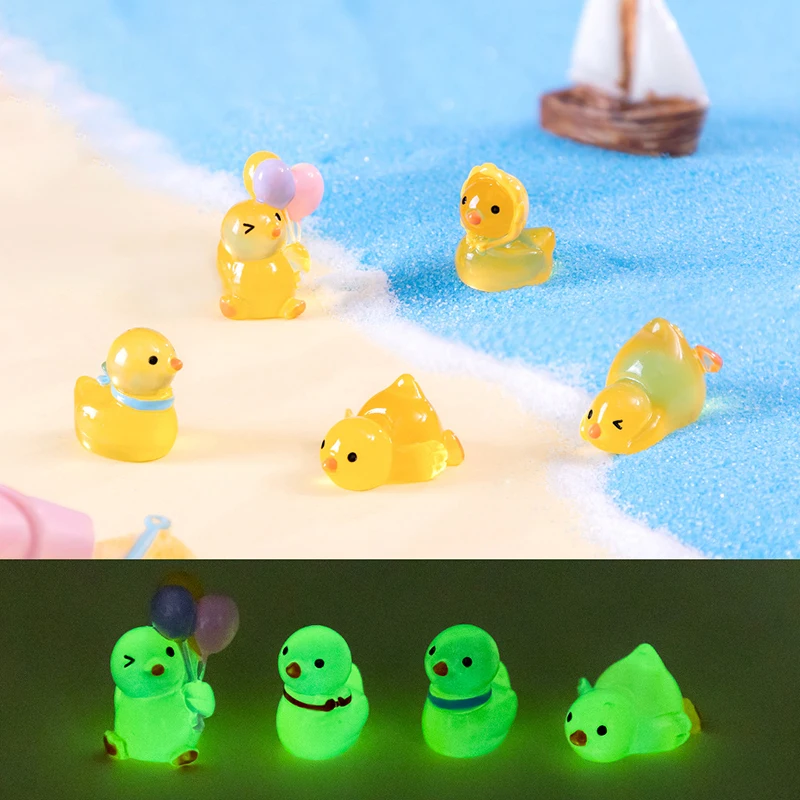 

1Pc Mini Fluorescence Duck Cute Ducks Glow In The Dark DIY Handicraft Micro Landscape Dollhouse Fairy Garden Home Decor