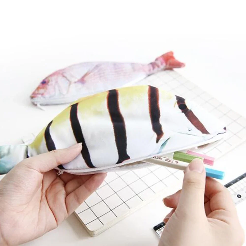 Imagem -04 - Cute Simulation Fish Pencil Case Kawaii Cartoon Zipper Pencil Box Bolsa de Armazenamento Portátil de Grande Capacidade Porta-papelaria Pen Bags