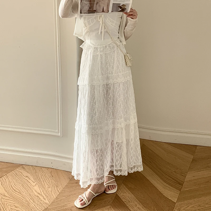 YZJNH 2026 Spring/Summer New Half Skirt Women's Embroidered White Lace Half Skirt Princess Puff Skirt Cake Long Skirt