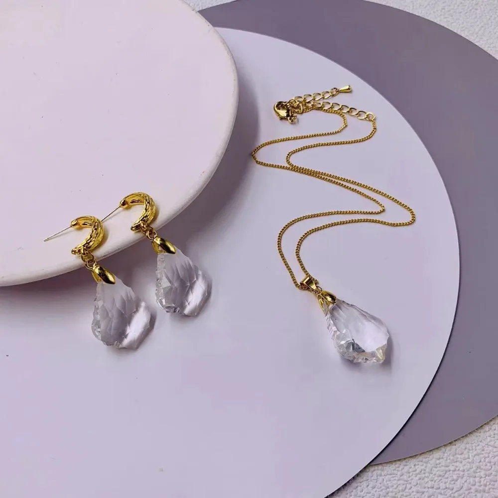 Classic Jewelry Set Medieval Vintage Western Retro Multi-faceted Glass Pendant Necklace Craftsmanship C Shaped Party Earrings