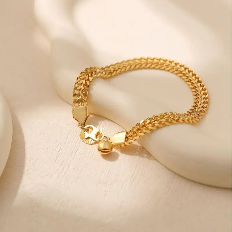 1Pcs Gold Plated Wheat Chain Bracelet With Shiny Finish And Comfortable Fit Perfect For Daily Wear Parties And Gifting For Man