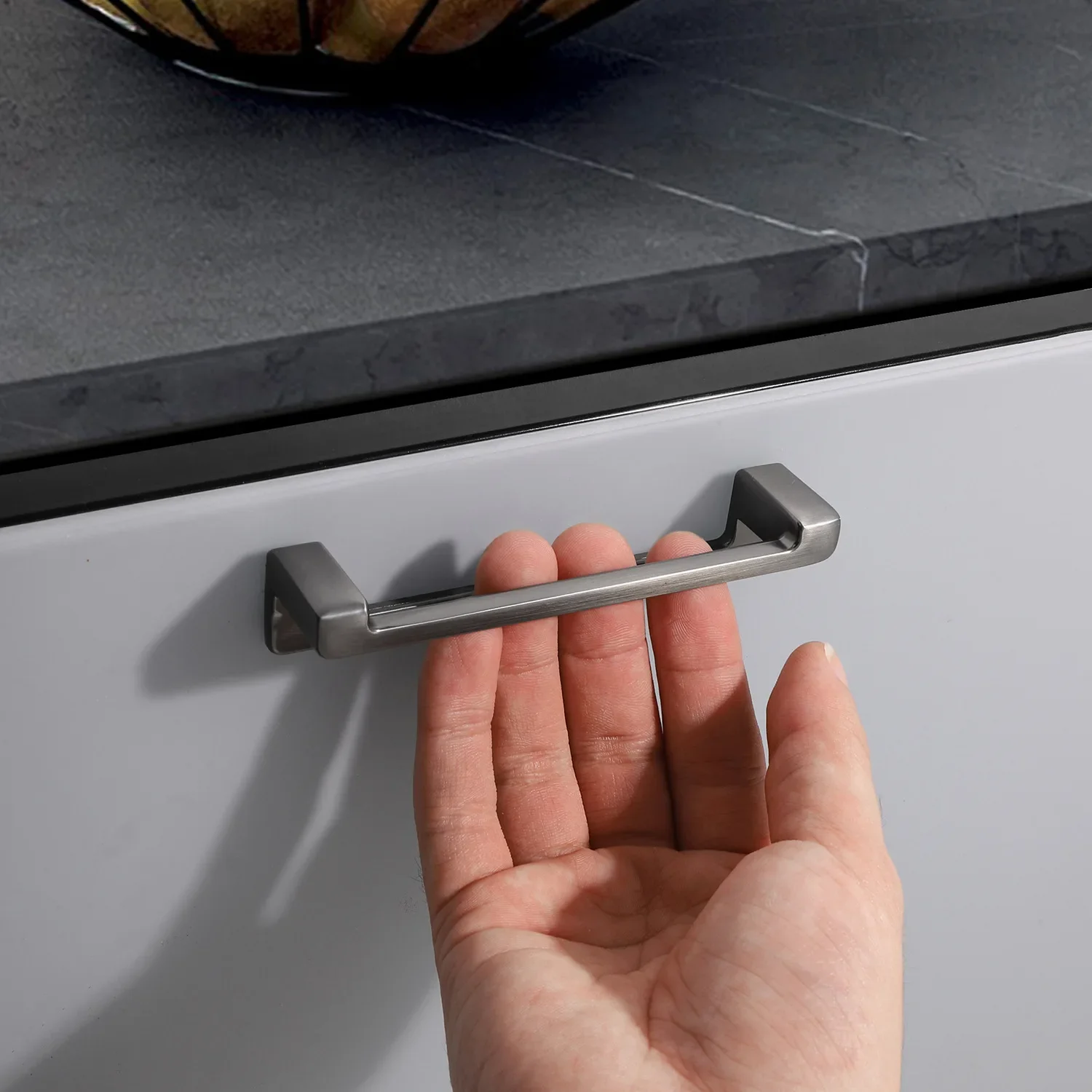 New Simple Copper Brushed Gold Cabinet Furniture Door Handle Modern Black Wardrobe Drawer Knob Gray Nickel Home Decoration