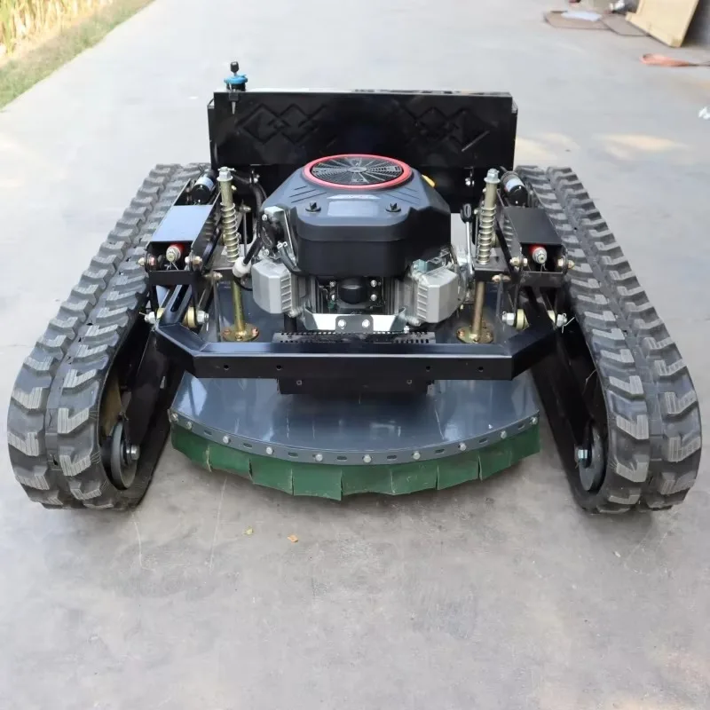 

Remote-Controlled Self-Propelled Grass Shredder: Compact Orchard Farming Mower with Tracked Mobility