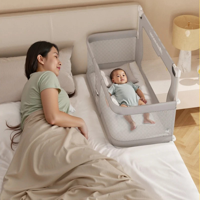 Portable Foldable Stable Baby Bassinet In Bed Co Sleeper for Newborns Infant Partition Bed Safe Travel Baby Crib Babynest