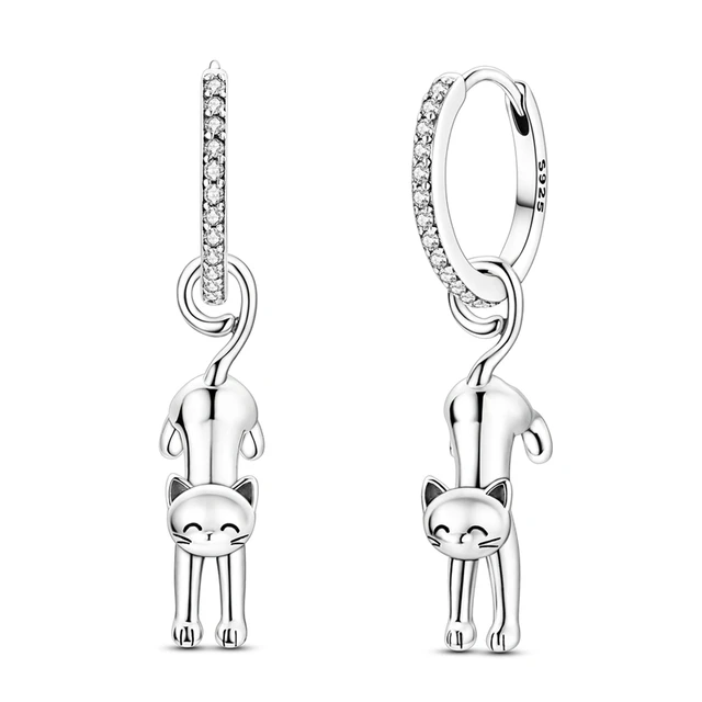 Aretes con forma de gato brillante y móvil