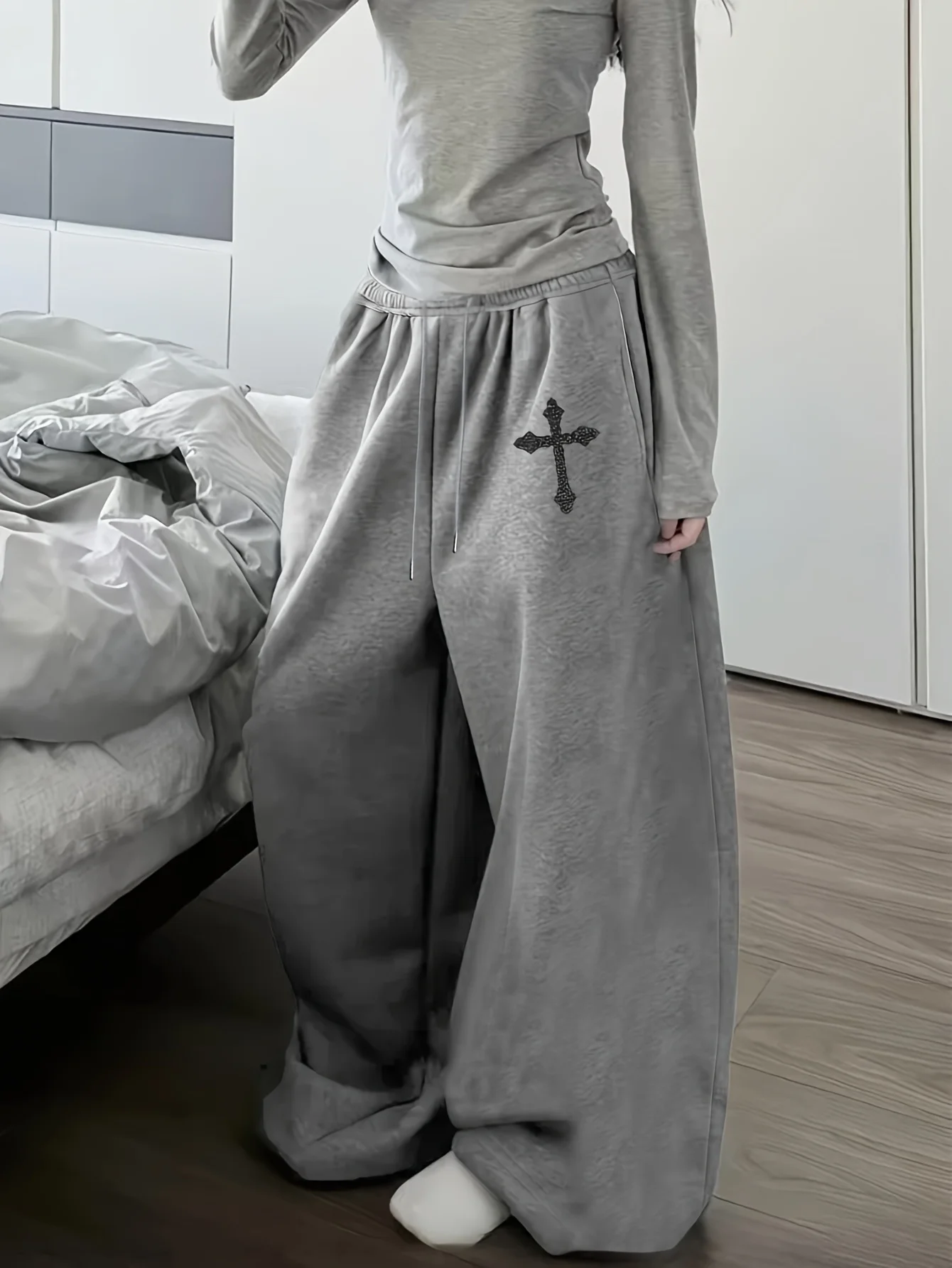 2026 Women'S Waist-Cinching Loose Pants Casual Cross-Pattern Heat Transfer Printed Easy Fashion  All-Match Style Long Trousers