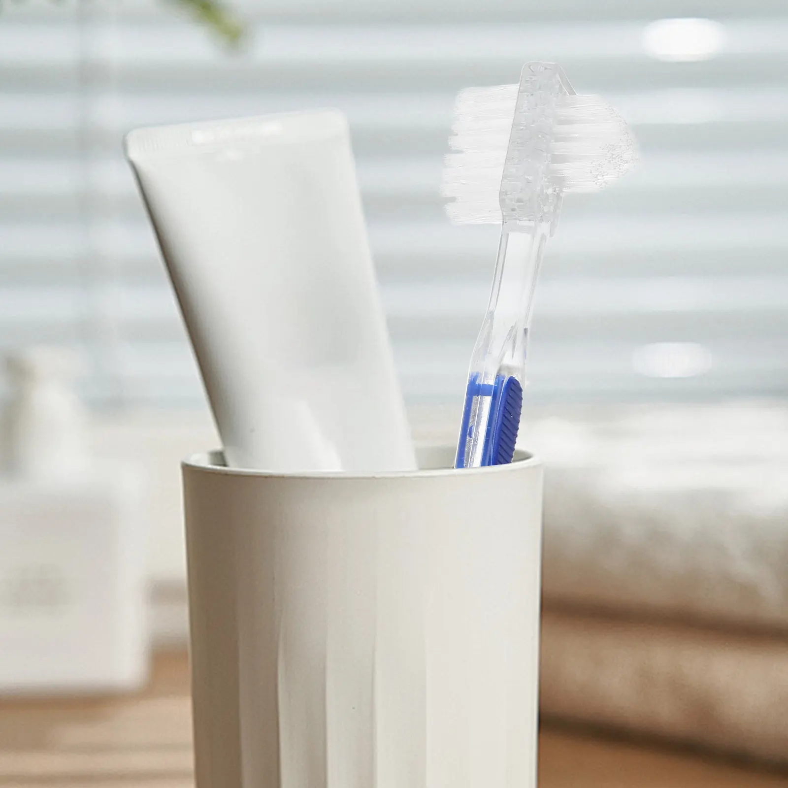 Denture Brush Transparent Double-Sided Toothbrush False Teeth Cleaning Tool Artificial Teeth Cleaner Large Brush Head Non-Slip