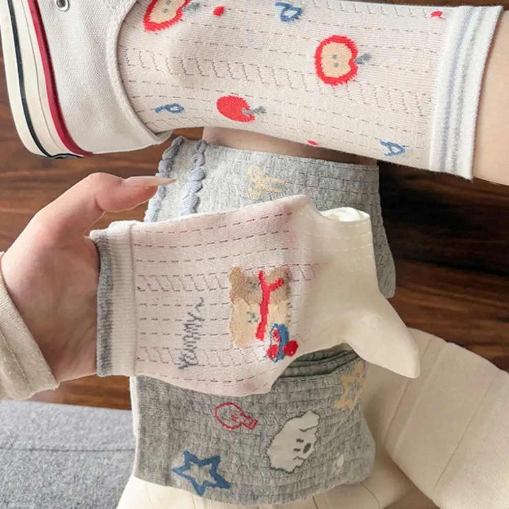 

2Pairs Sweet Cute Cartoon Cotton Socks Thin Stars Mid-calf Socks Women Dog Breathable Summer Tube Socks Women