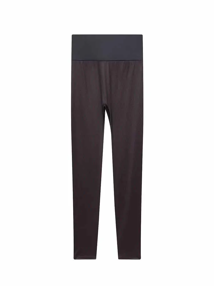 HH امرأة أوائل الربيع أزياء عارضة سلسلة التزلج الدفء الجاكار طباعة الديكور بذلة قطعتين مجموعة الإناث مريحة