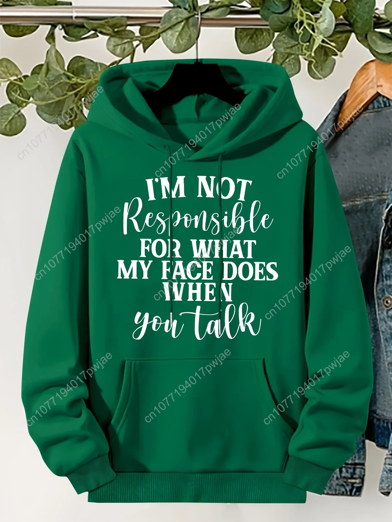 Felpa con cappuccio da donna con stampa di lettere floccate accogliente taglie forti, felpa con cappuccio pullover calda con tasca a marsupio Alfabeto/numero AZ L