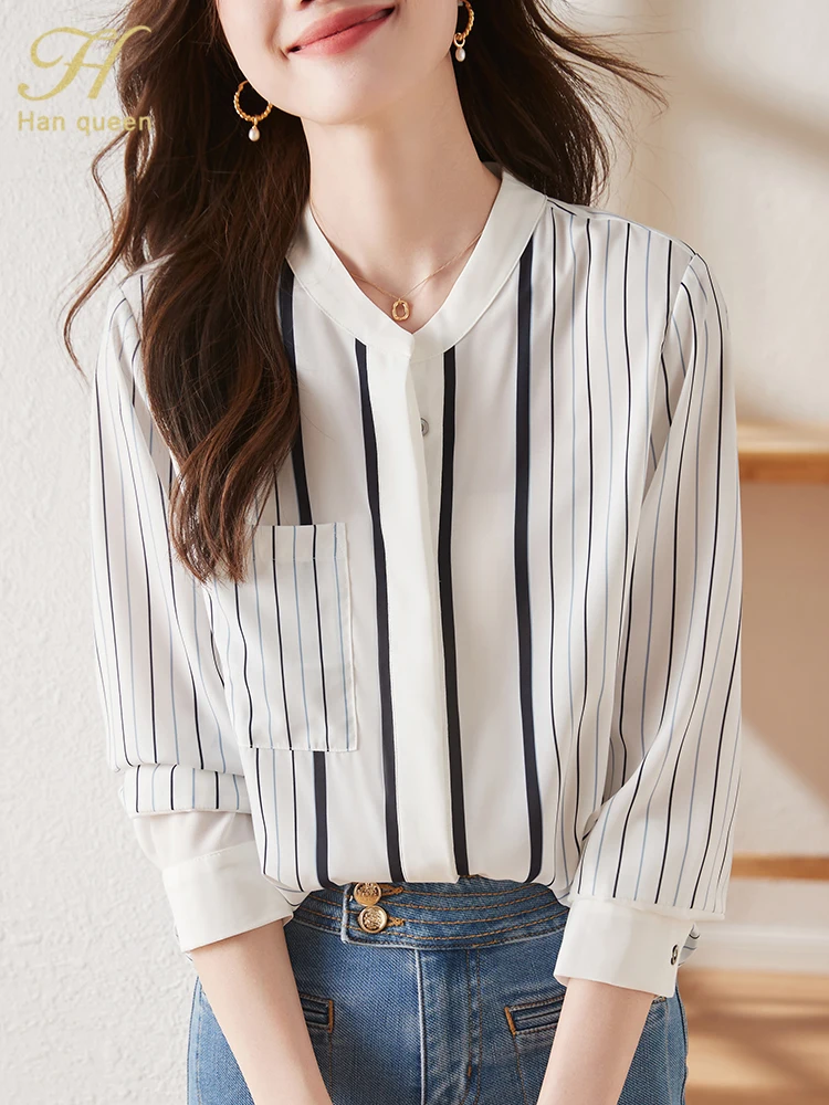 H Han Queen 2024 Autumn Simple Basic Korean Stripes Vintage Tops Elegant Chiffon Blouse Women's Fashion Long Sleeve Casual Shirt