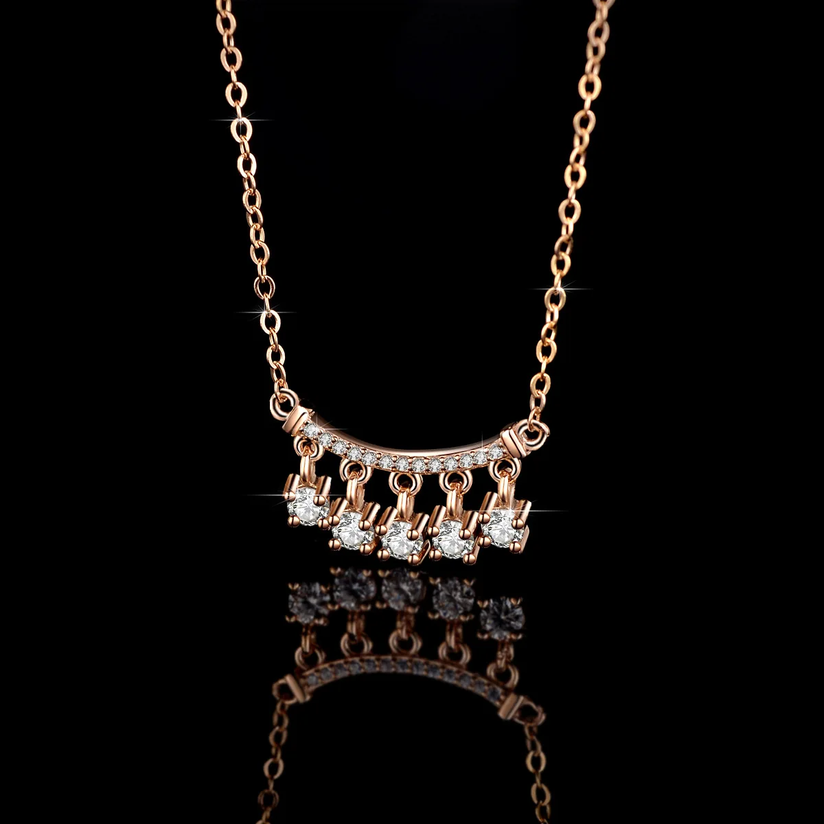 18K Gold Pendant Moissanite Ins Necklace for Women, Chinese Style Bell Tassel Necklace, Platinum PT950 Diamond Collarbone Chain
