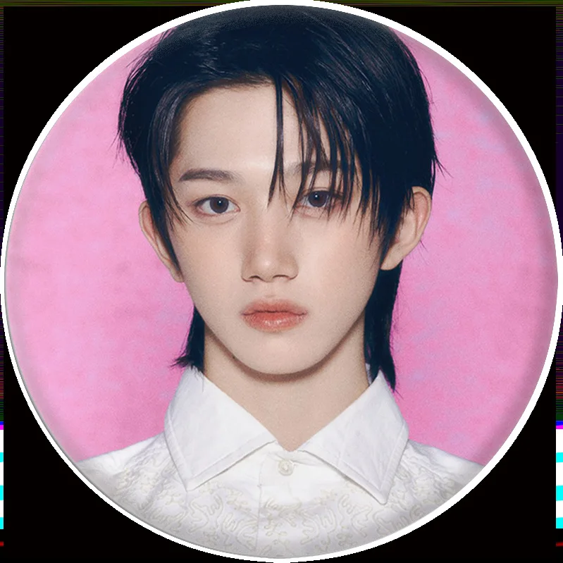 A2O SOUL New Idol Member ZET ZAI Fashion Badge Pins MOON AYDEN SEOHA Concept Photo Print Brooches Bag Hat Clothing Decor Gifts