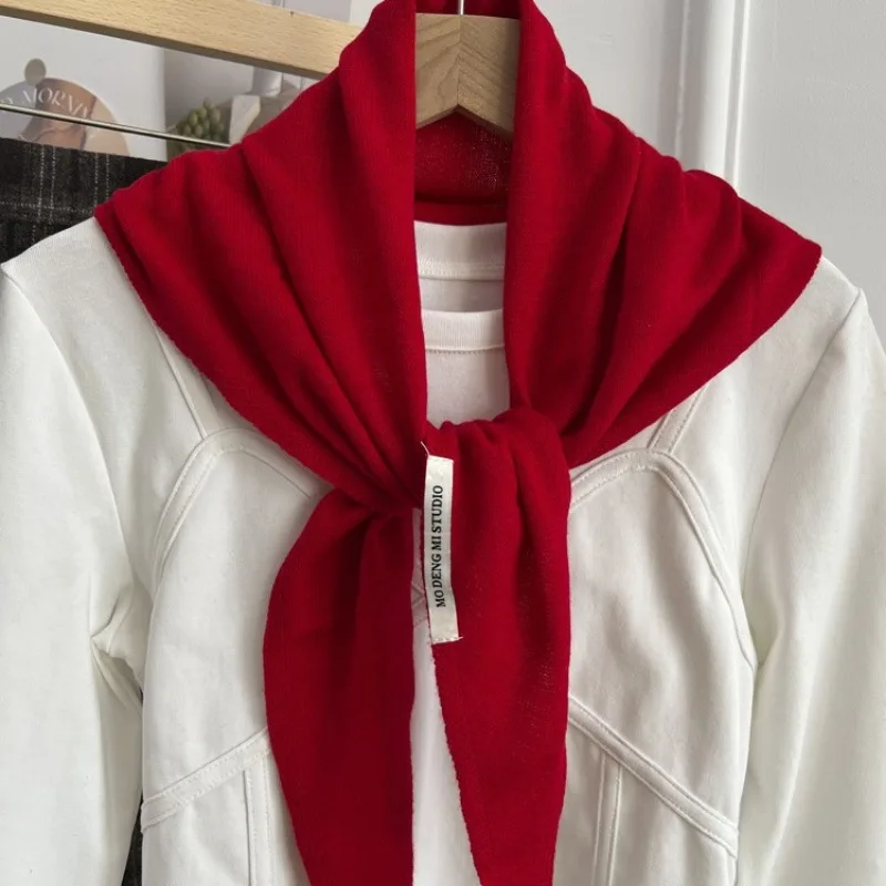 

Early Autumn Simple Solid Color Knitted Triangle Scarf Knitted Scarf Multi-functional Fashionista Outside Women Small Scarf