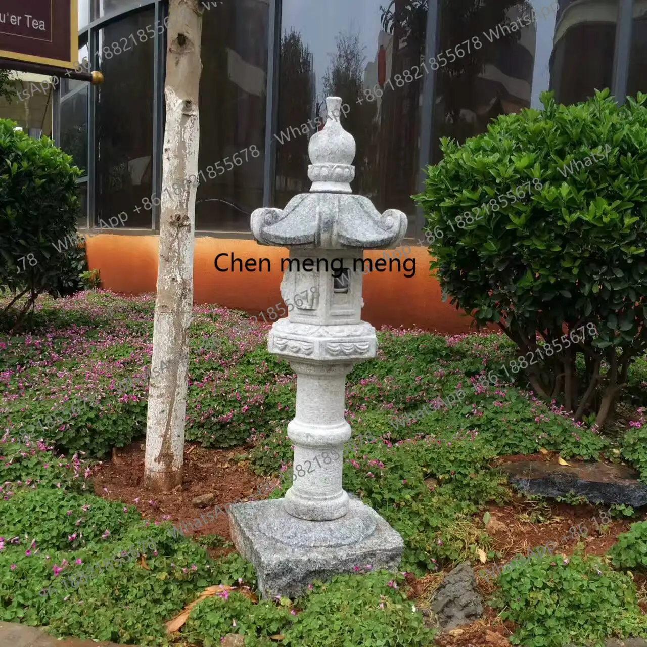 

Natural stone retro Japanese garden stone lantern garden decoration outdoor garden light grass stone lantern ornament