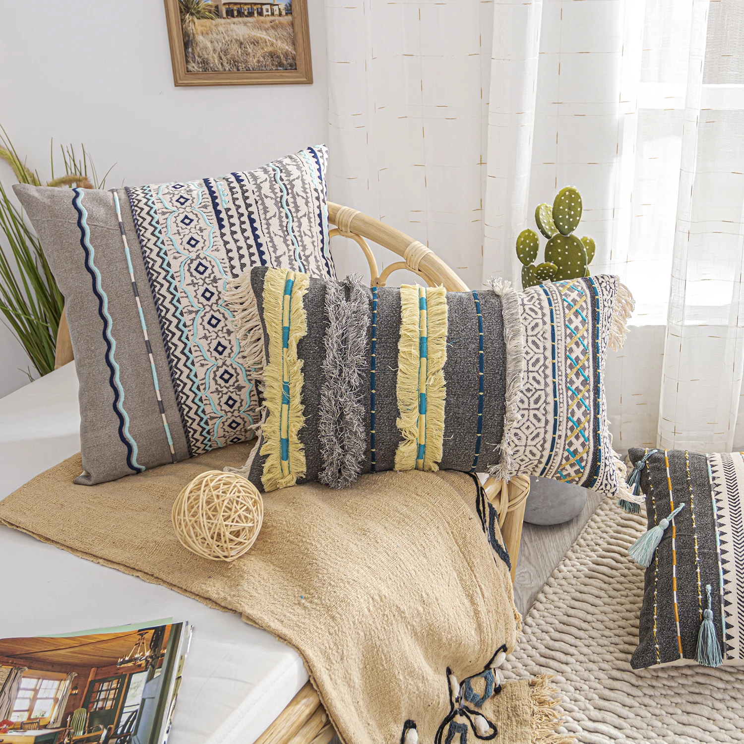 Handwoven Cotton Pillow  Color Nordic Simple Bohemian Home Sofa Cushion Promotional Square Shape Inner PP Cotton Material