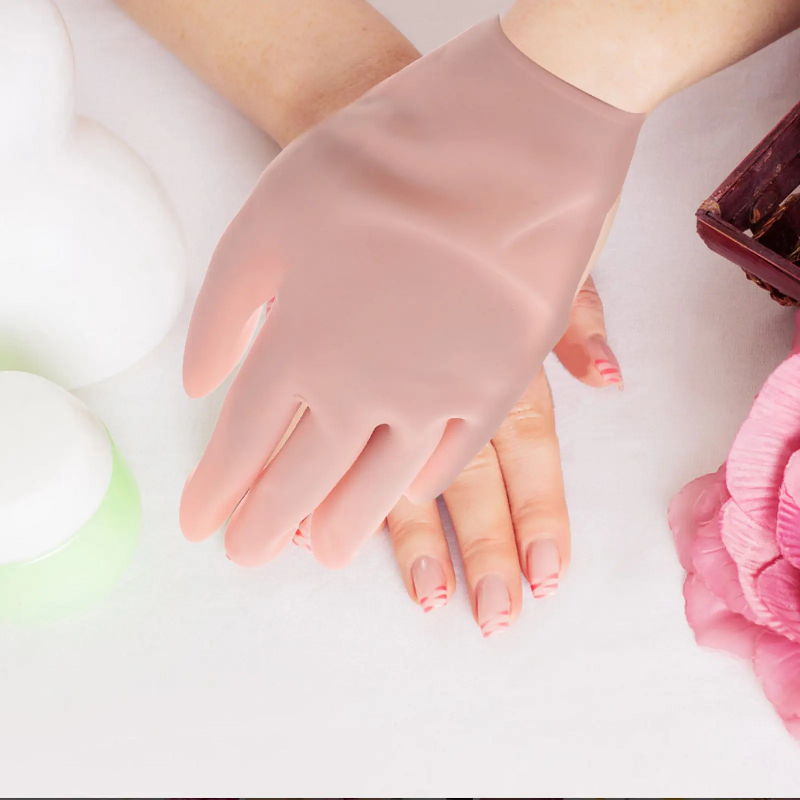 Silicone Moisturizing Gloves Socks Set Gel Spa Socks Softening Repair Dry Cracked Hands Feet Hand Moisturizer Gloves Overnight view 4