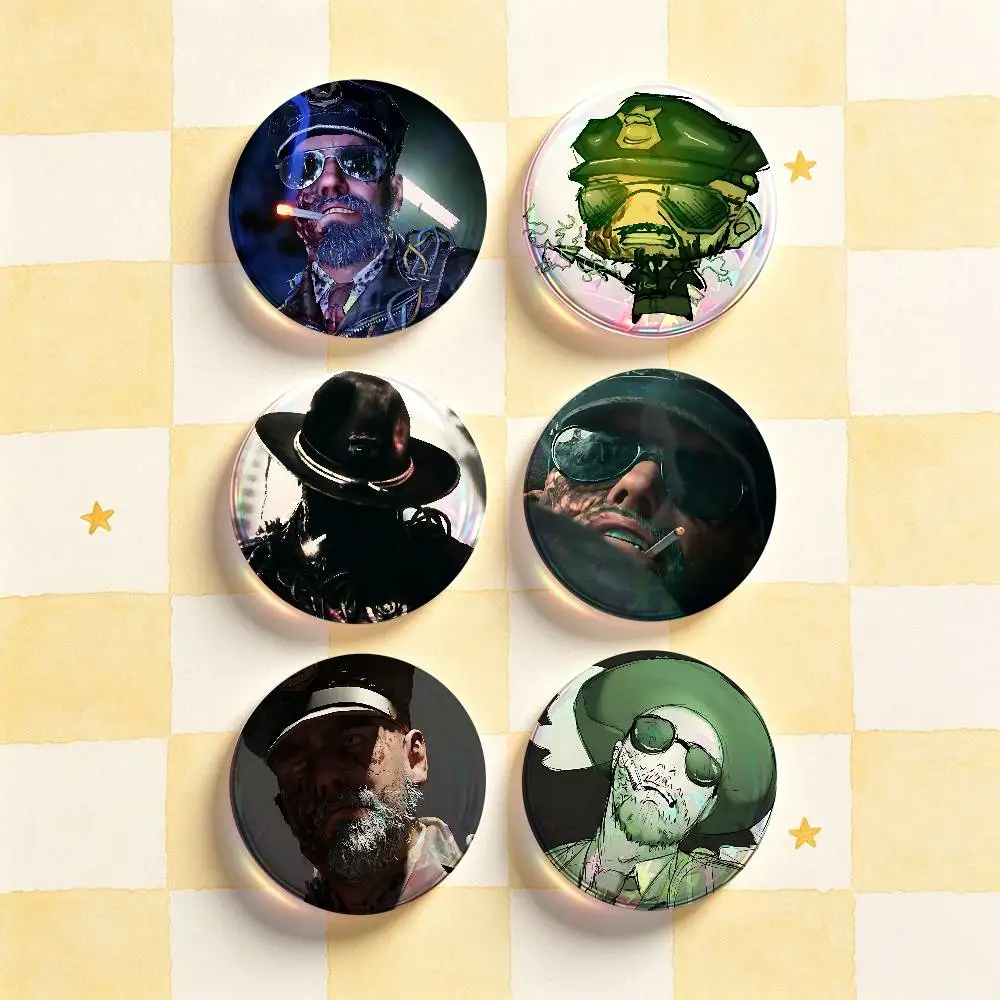 L-Leland Coyle Badges 25 32 44 58 75 mm Round Customizable Wholesale Fan goods Self-made fan freebies