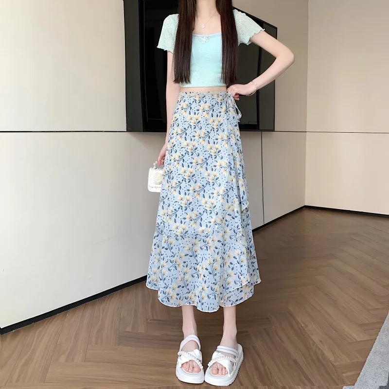 Blue background floral 8563