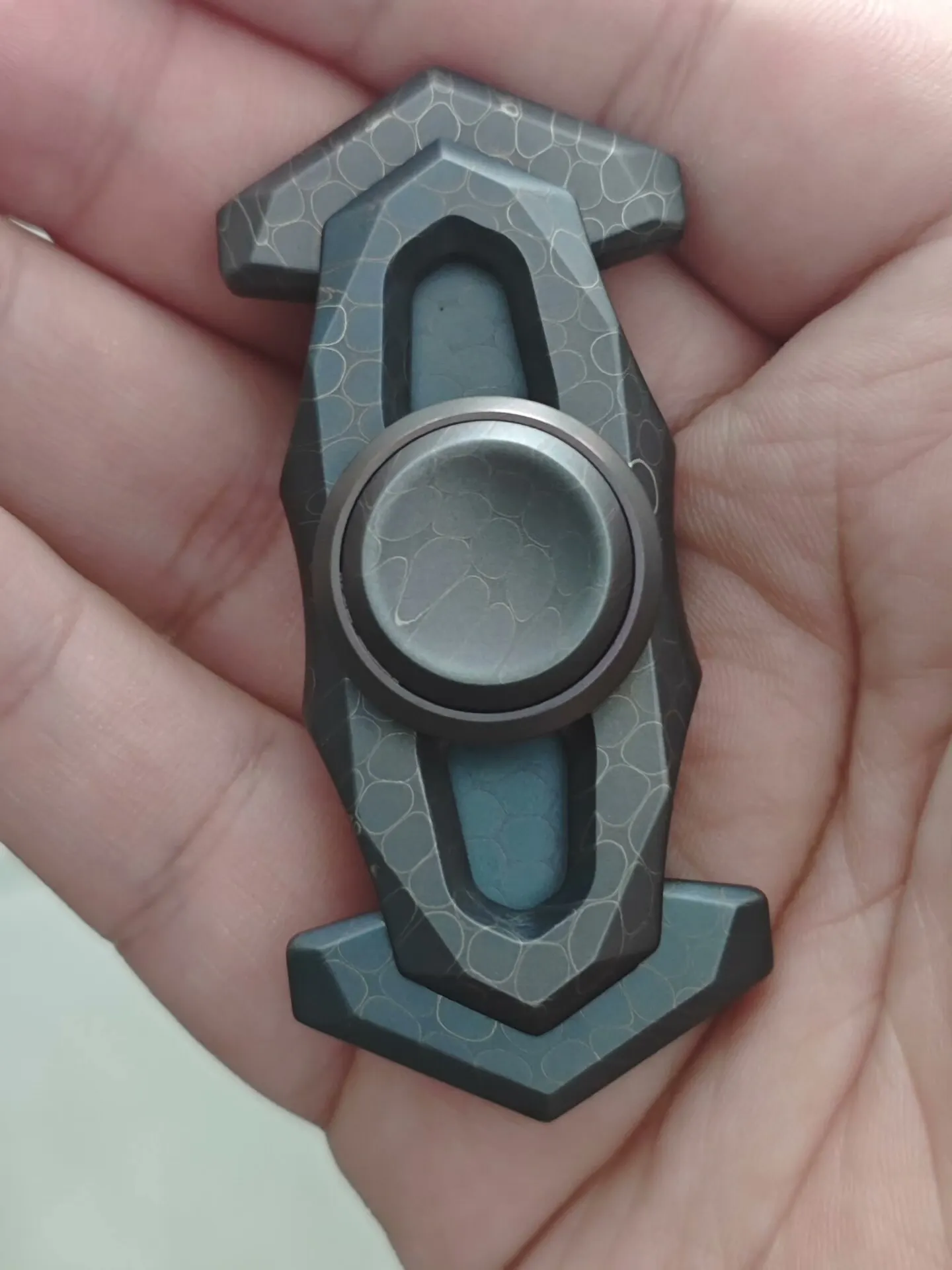 Dragon Scale Dama Lao Wu Anti Matter Gyroscope EDC, decompression toy