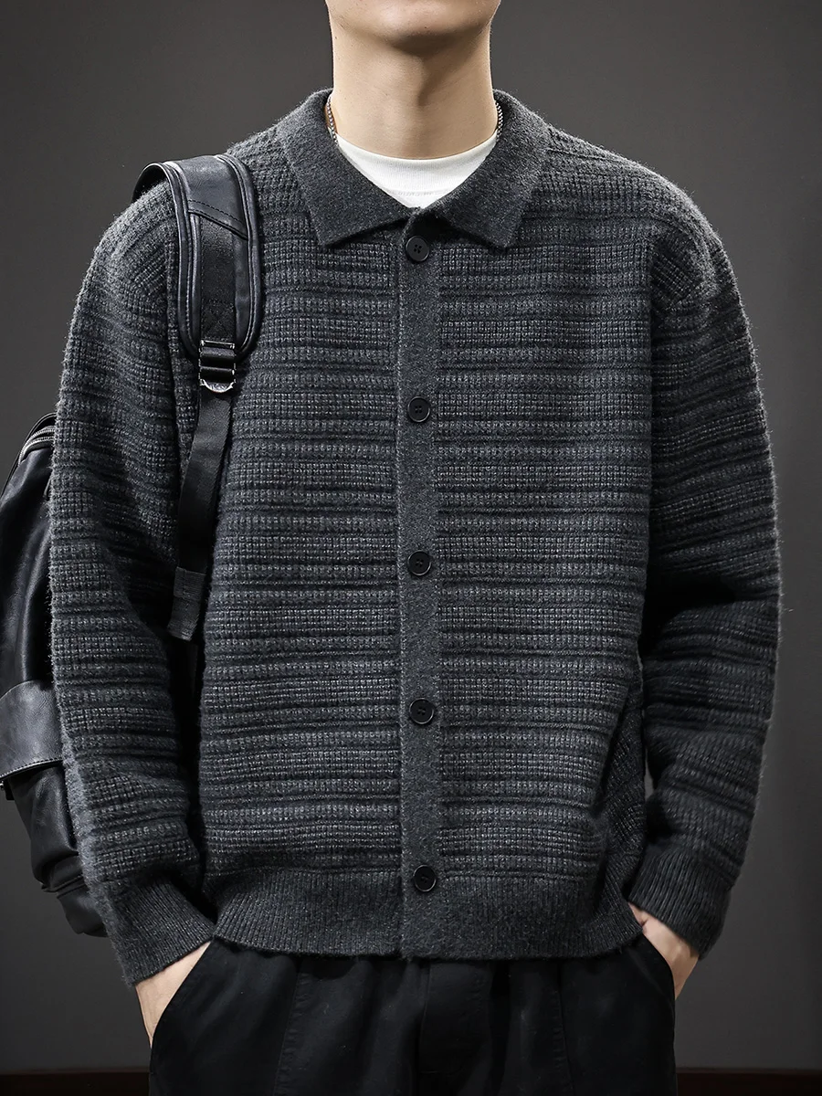 Męski sweter rozpinany z dzianiny, luźny krój, styl lazy, amerykański retro, zimowa odzież wierzchnia, długi rękaw, wygodny.