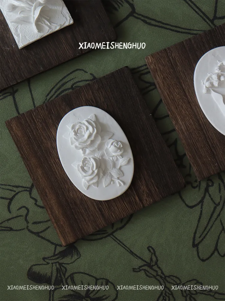 French antique handmade retro plaster decorative painting three-dimensional borderless hanging painting