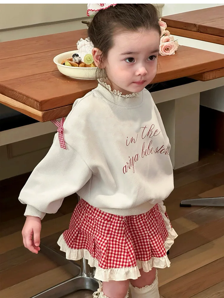 

Girls' Long Sleeve Pullover Sweatshirt2025Autumn New Baby Letter Lace Trim Sweet Patchwork Collar Top