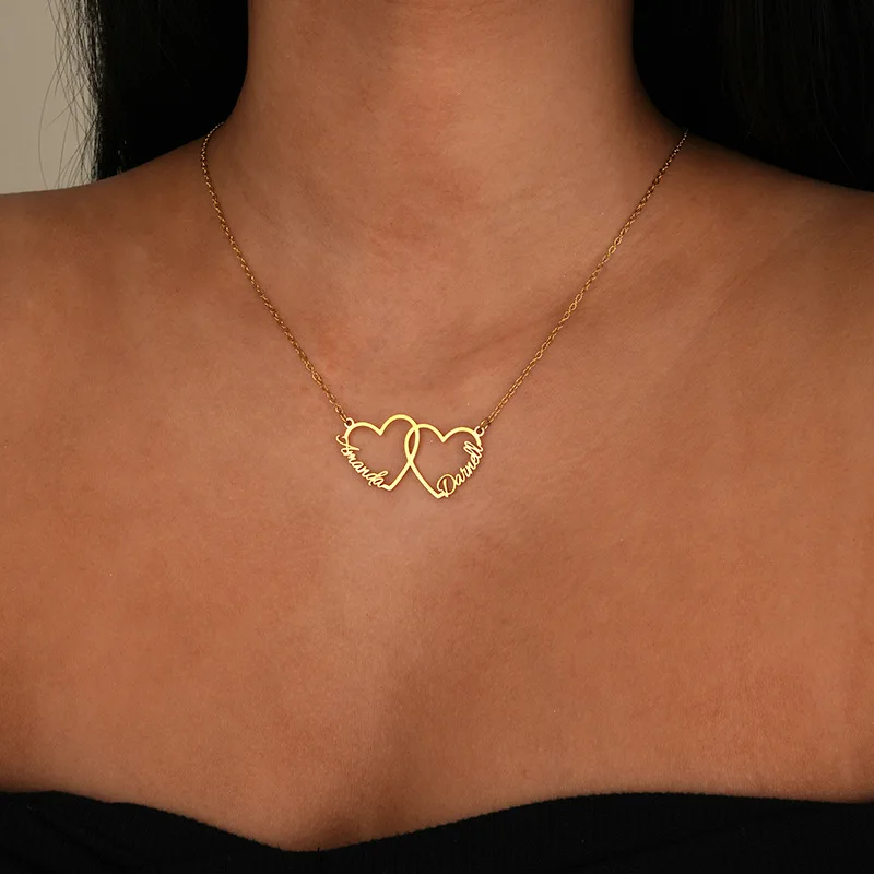 Lateefah Customized PVD Plated Stainless Steel Heart-shaped Interlaced Name Necklace Puzzle Letter Necklacela