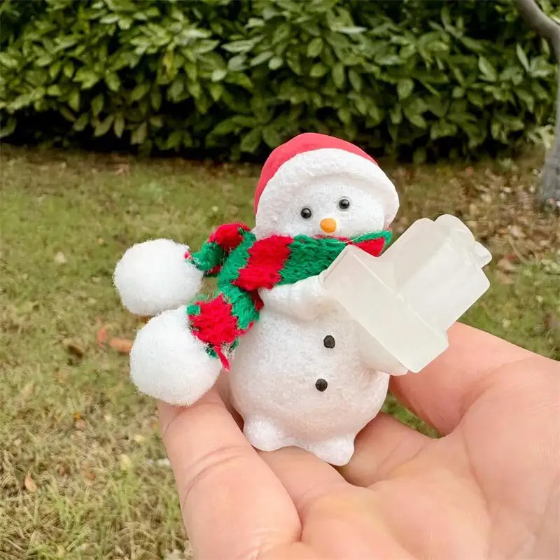 Natural White Marble Jade Snowman Carving Handicraft Ornaments Gift Energy Gemstone Home Decoration Gift 1pcs