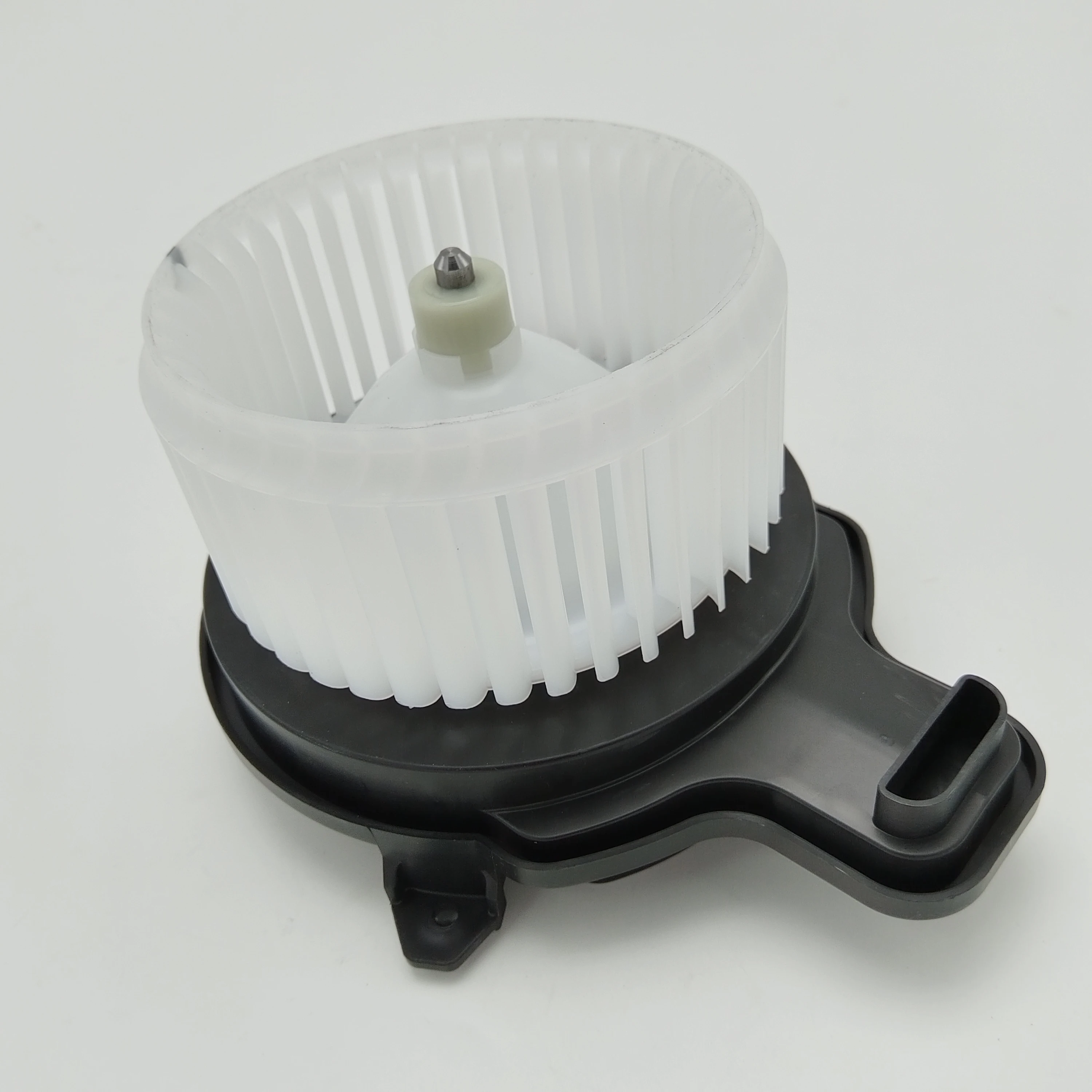 Left-Hand Drive Blower Motor Suitable for Ford Explorer 20-23 Lhd Oe: L1Mh19846Bd L1Mz19805Bc 615-10094 Tyc700362