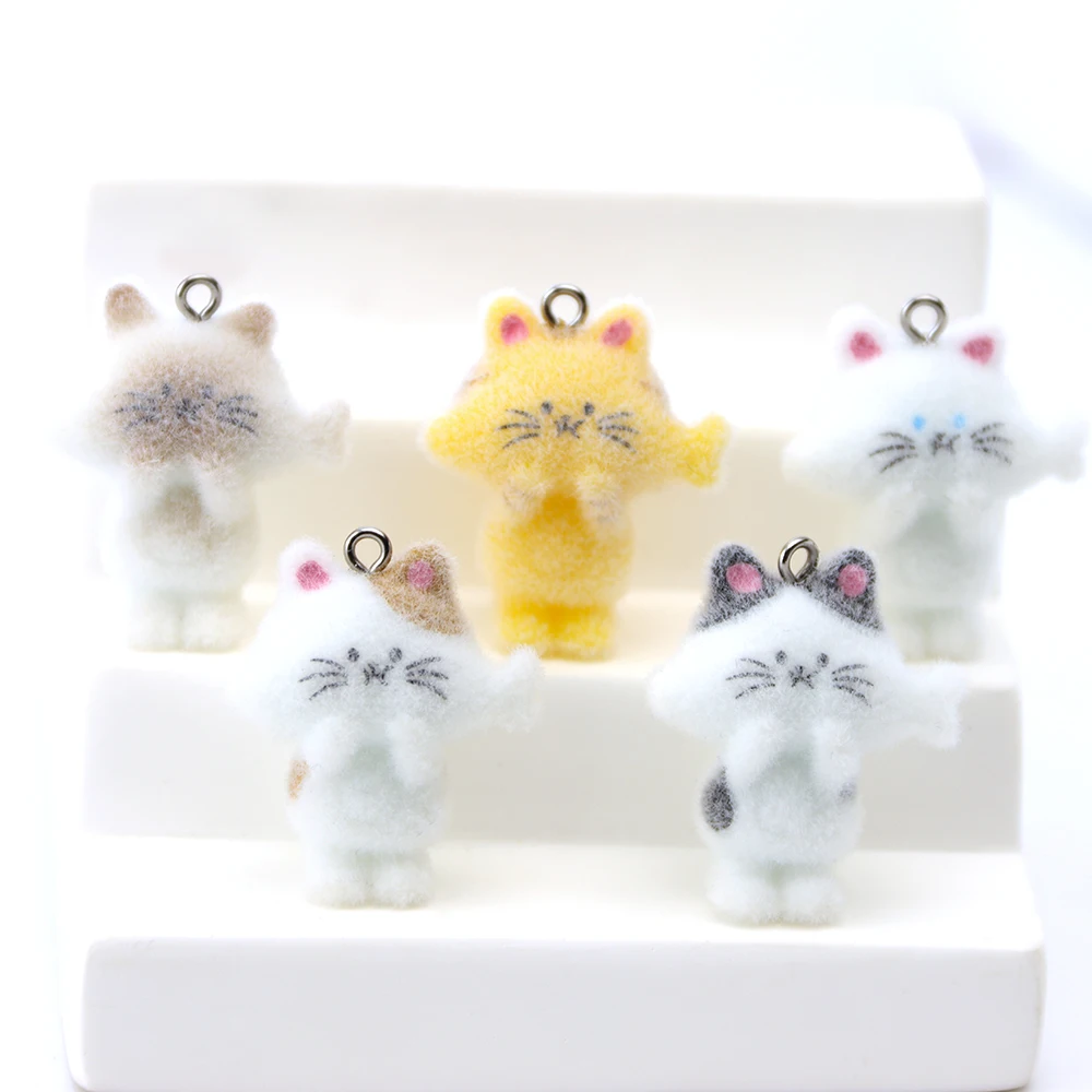 20pcs 3D Resin Flocking Cartoon Charms Cute Cat Eating Fish Pendants for DIY Making Jewelry Accessories Material Wholesale