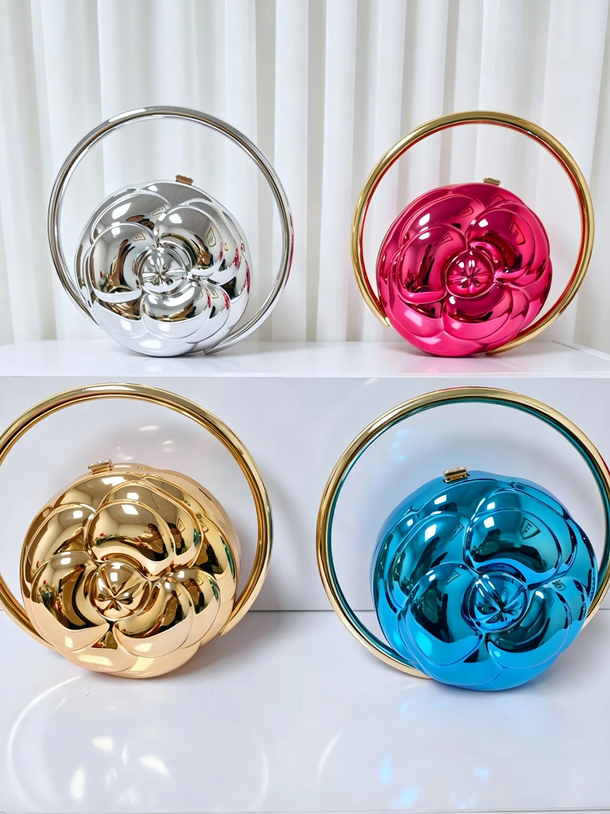 CHIC Handmade Acrylic Ladies Floral Handbag Women Party Evening Bag Cosmetic Cases Gold Circle Clutches Fashion Art Ornaments