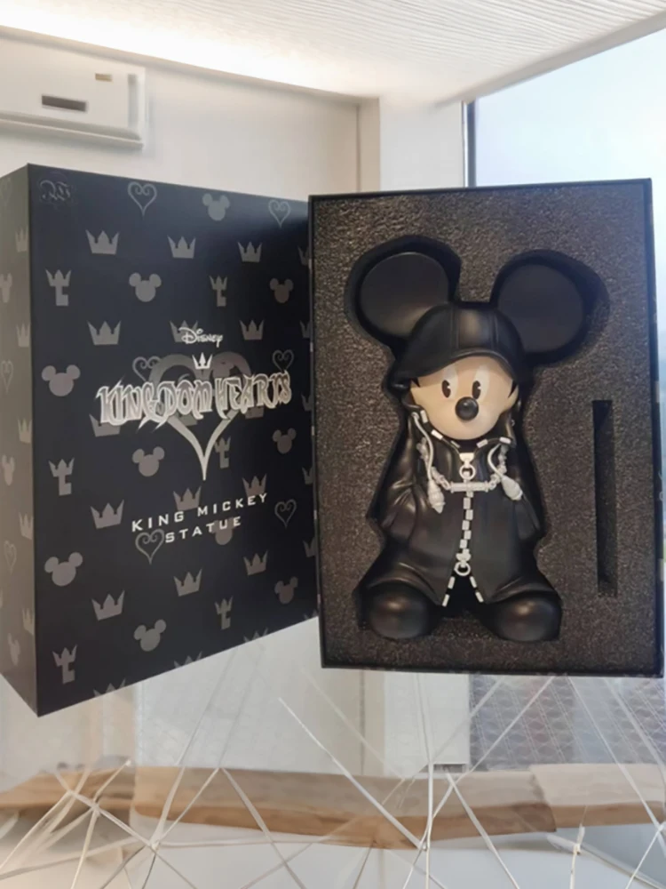 30CM Disney Koning Mickey Mouse Anime Figuur Standbeeld Hars Model Home Decor Tafelornamenten Ambachten Dierenbeeldje Collectie Geschenken