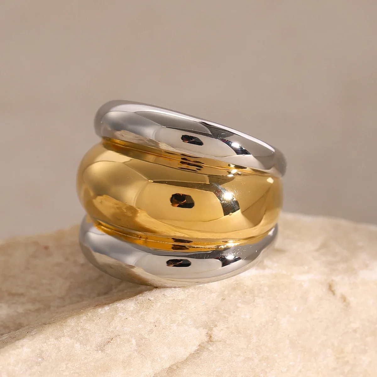 Vintage Stainless Steel Minimalist Rings For Women Trend Gold Color Smooth Thick Gold Silver Color Open Rings Aesthetic Jewelry