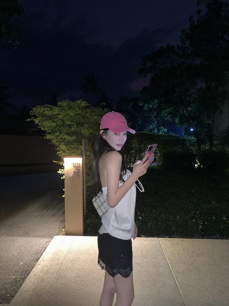 

Mas Ma Pearl ell Kiss Fibone Lace Trim Linen Crop Top Sexy Outdoor Wear oulder Bared Outerwear Summer 2025